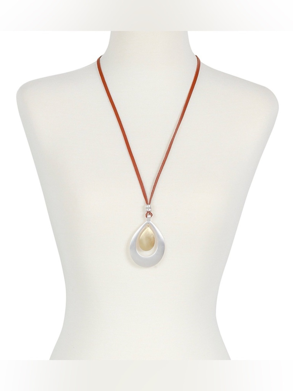 NWT Lucky Brand two tones pendant necklace